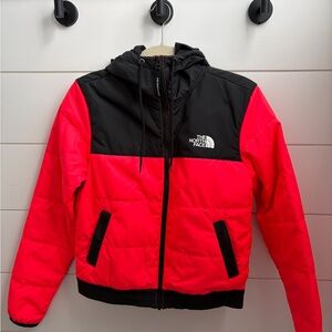 The North Face Women’s Highrail Jacket in Coral and Black - size Small